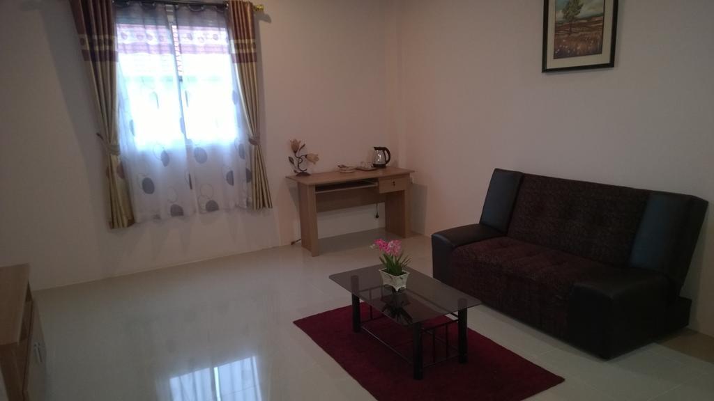 The Zara Double Tree Hotel Ubon Ratchathani Quarto foto