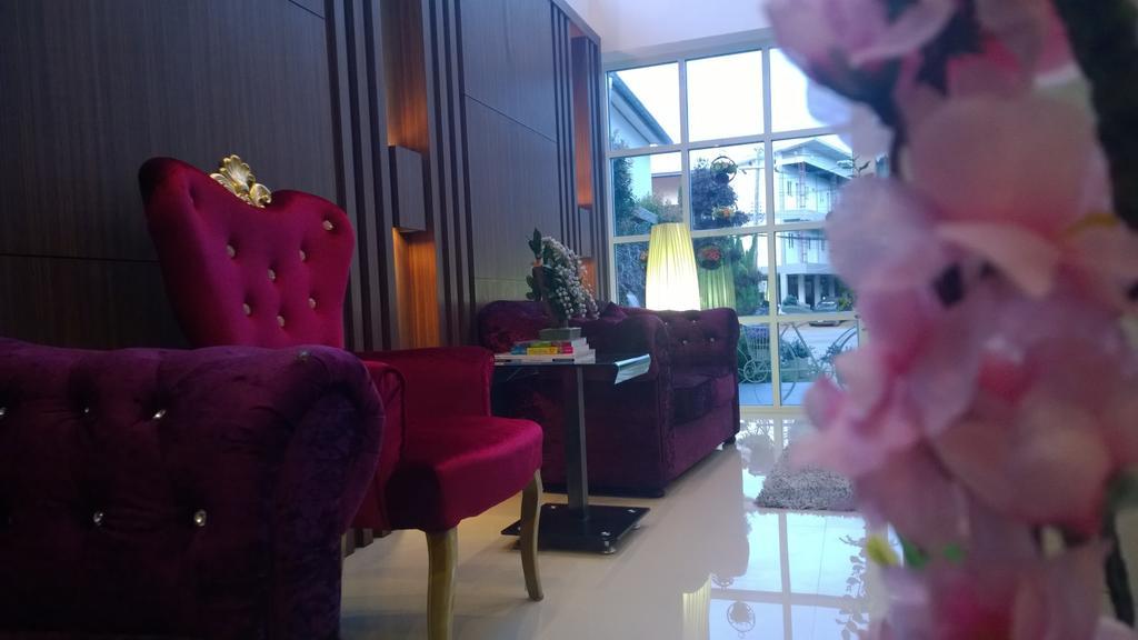 The Zara Double Tree Hotel Ubon Ratchathani Exterior foto