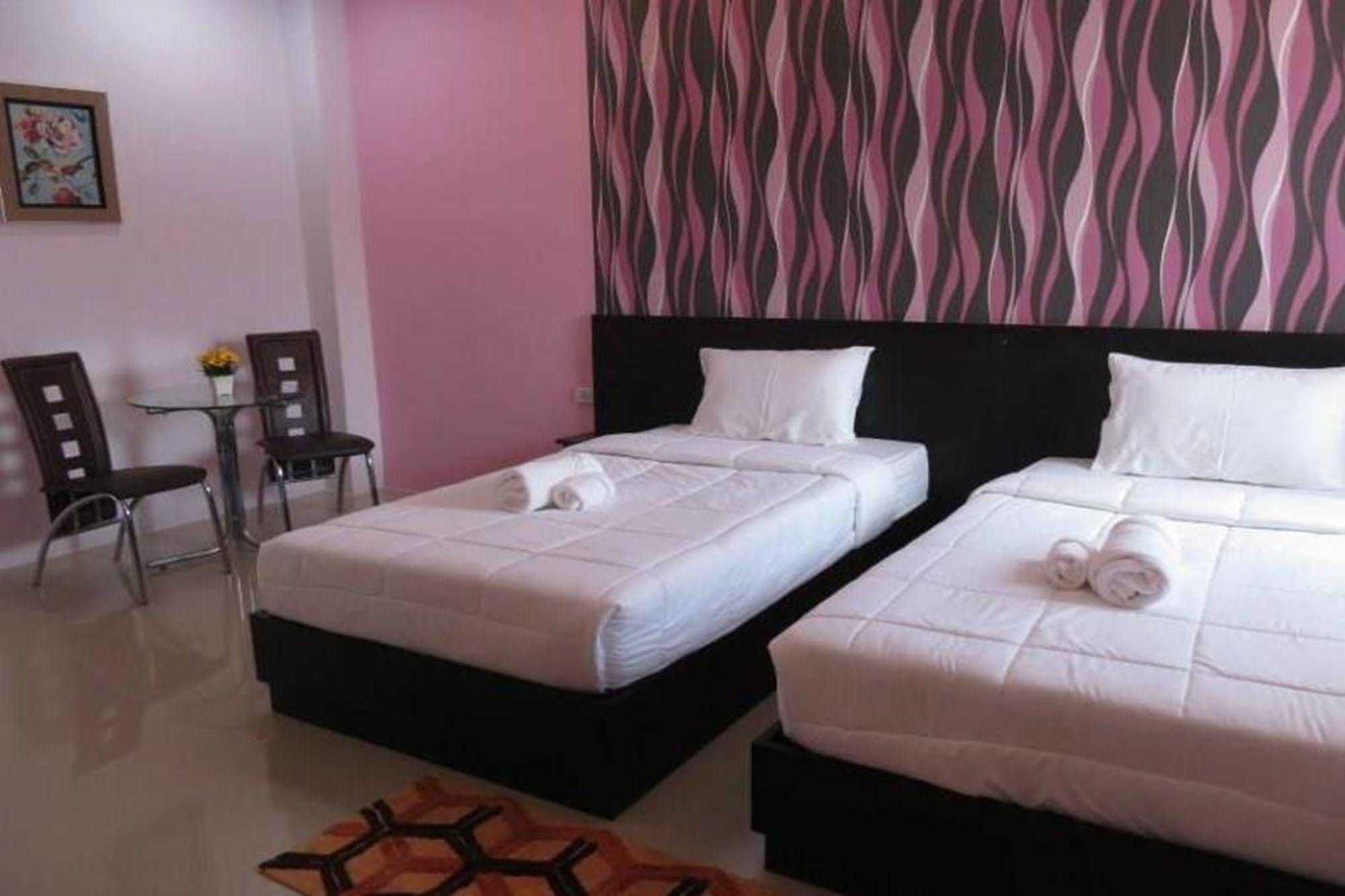 The Zara Double Tree Hotel Ubon Ratchathani Exterior foto